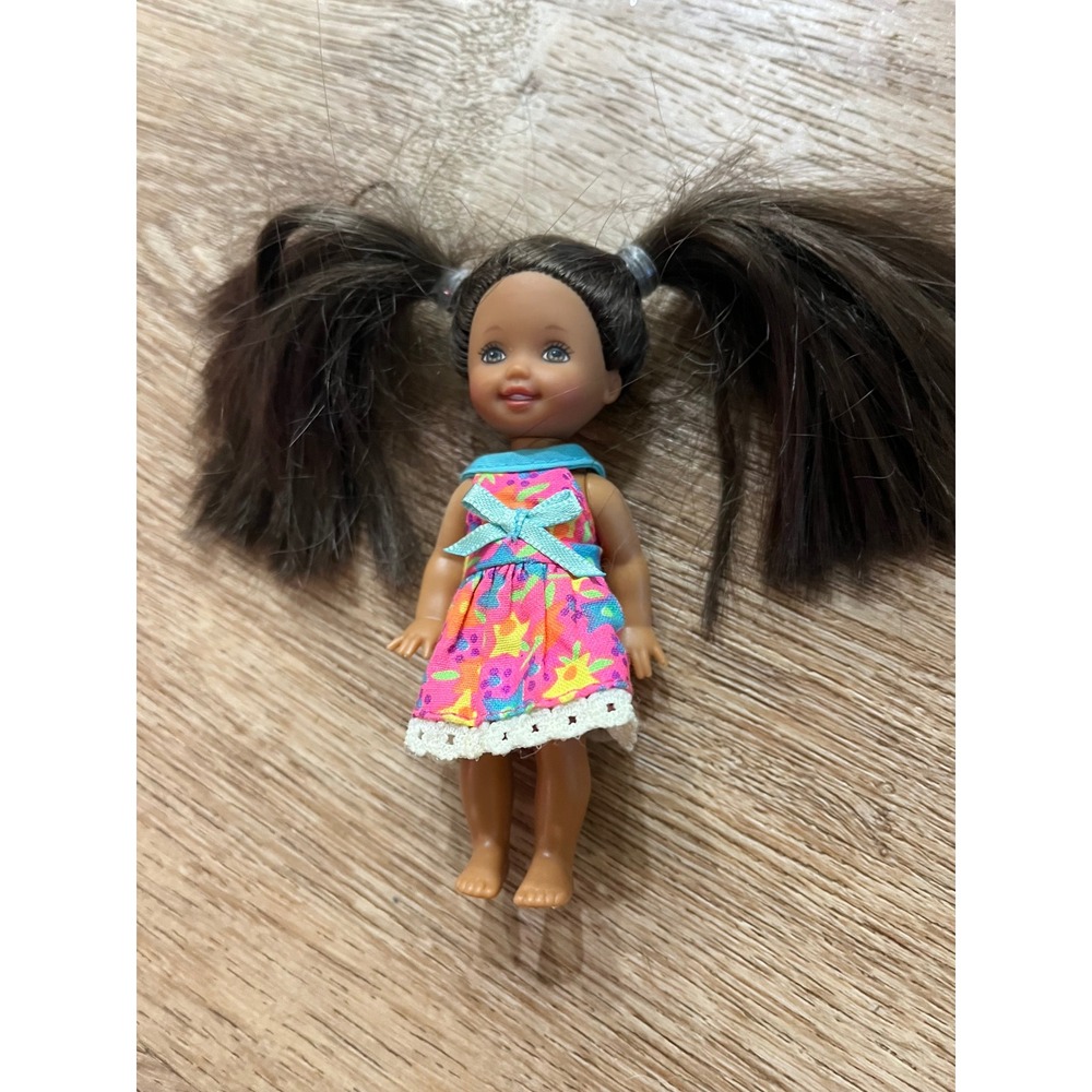 Vintage Barbie Kelly Doll Dark Brown Pigtails Blue Eyes Star Print Lace Dress